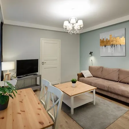 Old Smilsu Street Quiet One Bedroom Apartment *