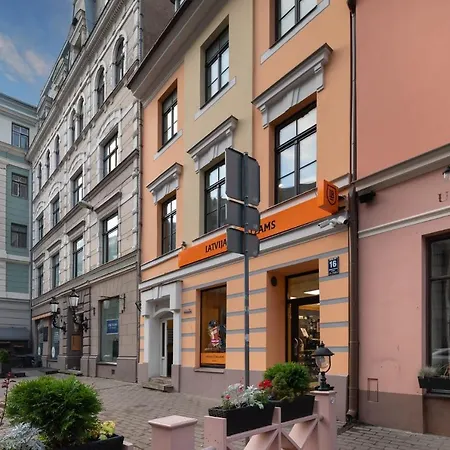 Old Smilsu Street Quiet One Bedroom