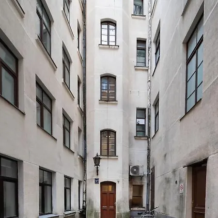 Old Smilsu Street Quiet One Bedroom Apartment Riga